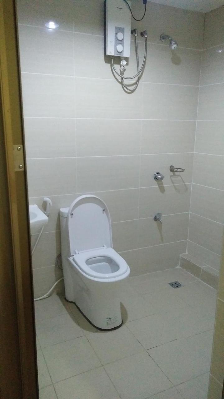 Meaco Royal Hotel - Batangas City Екстериор снимка